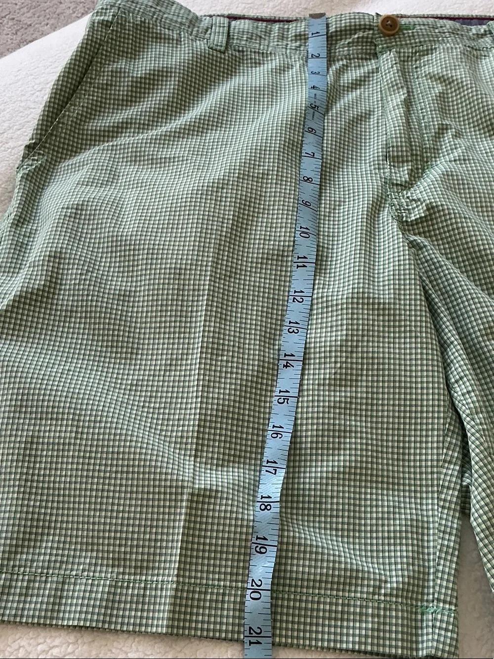Izod - Men’s Green, White and Navy Micro-Check Shorts